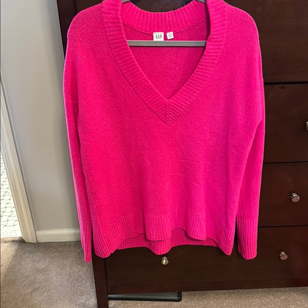 Gap Women's Pink Sweater